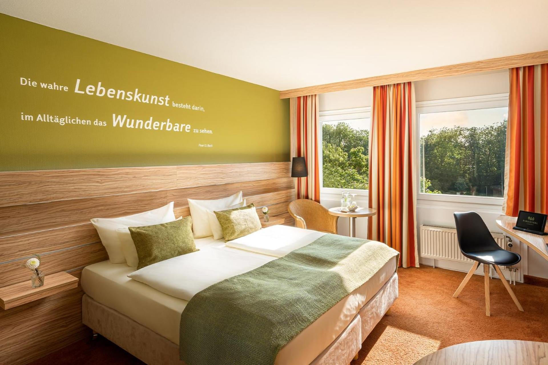 Parkhotel Landau Λαντάου Εξωτερικό φωτογραφία